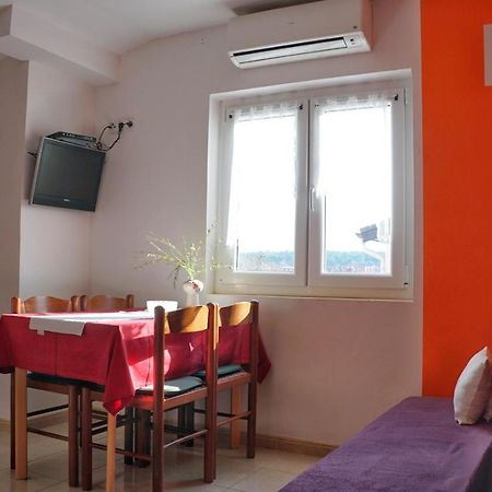 Apartmani Vesna Замбратия Экстерьер фото