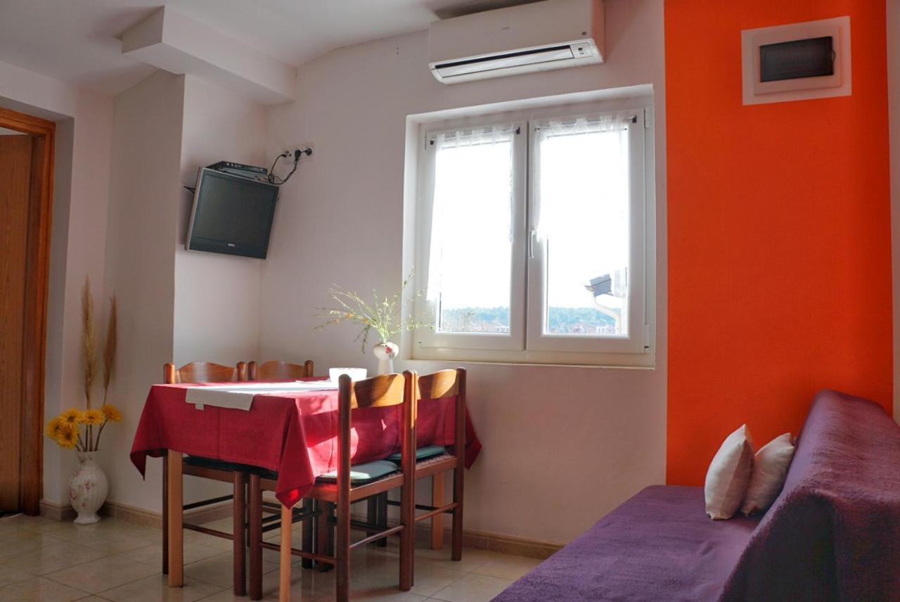 Apartmani Vesna Замбратия Экстерьер фото