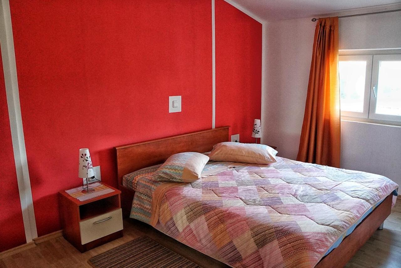 Apartmani Vesna Замбратия Экстерьер фото
