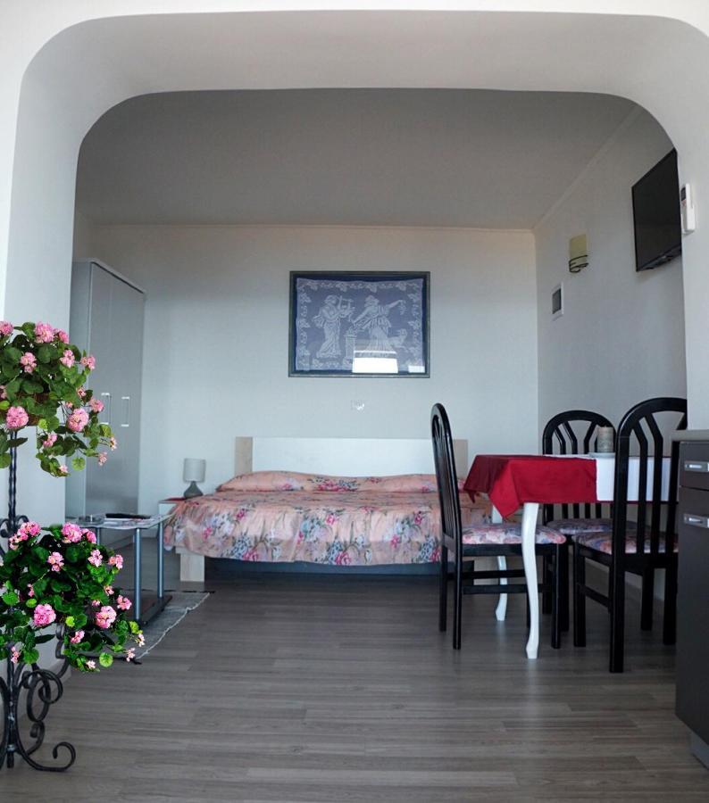 Apartmani Vesna Замбратия Экстерьер фото