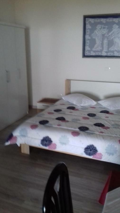 Apartmani Vesna Замбратия Экстерьер фото